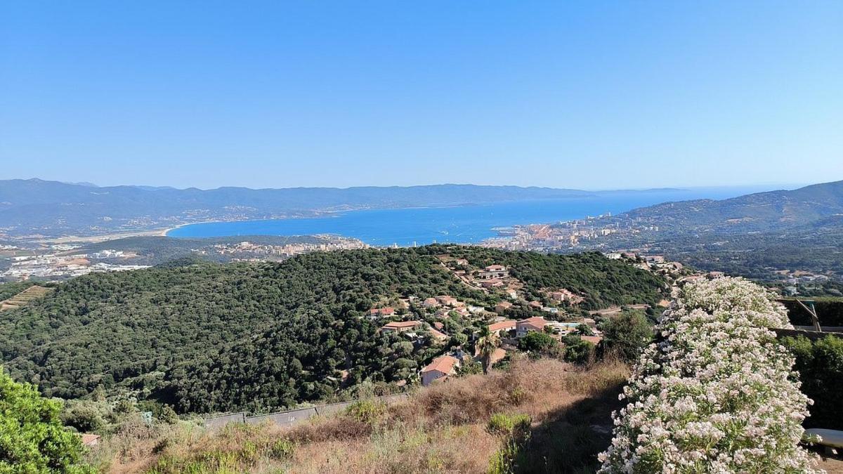 Gites Sassone, Vue Panoramique Sur Ajaccio Et La Mer Alata ภายนอก รูปภาพ
