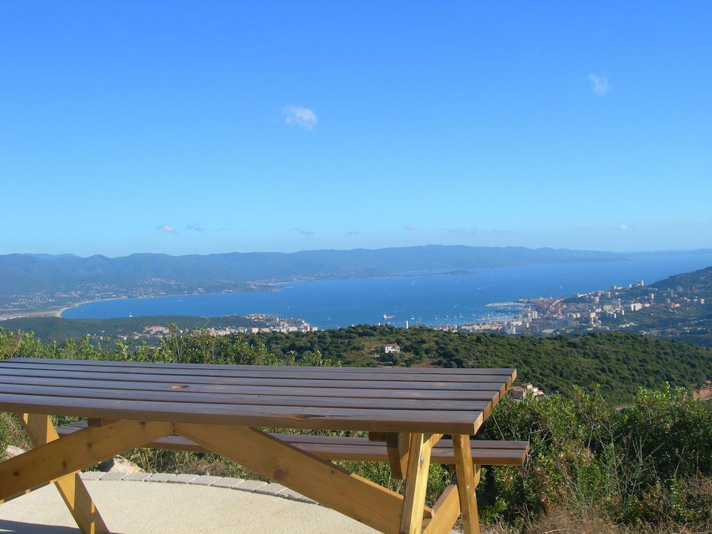 Gites Sassone, Vue Panoramique Sur Ajaccio Et La Mer Alata ห้อง รูปภาพ